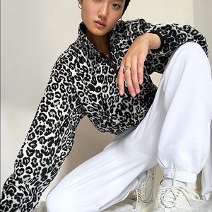 Aritzia TNA Polar 1/2 Zip Sweater 💗